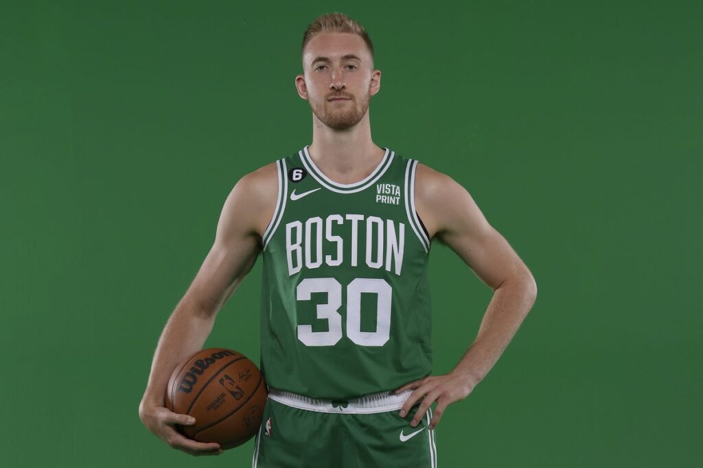 Celtics Sign Hauser to Extension